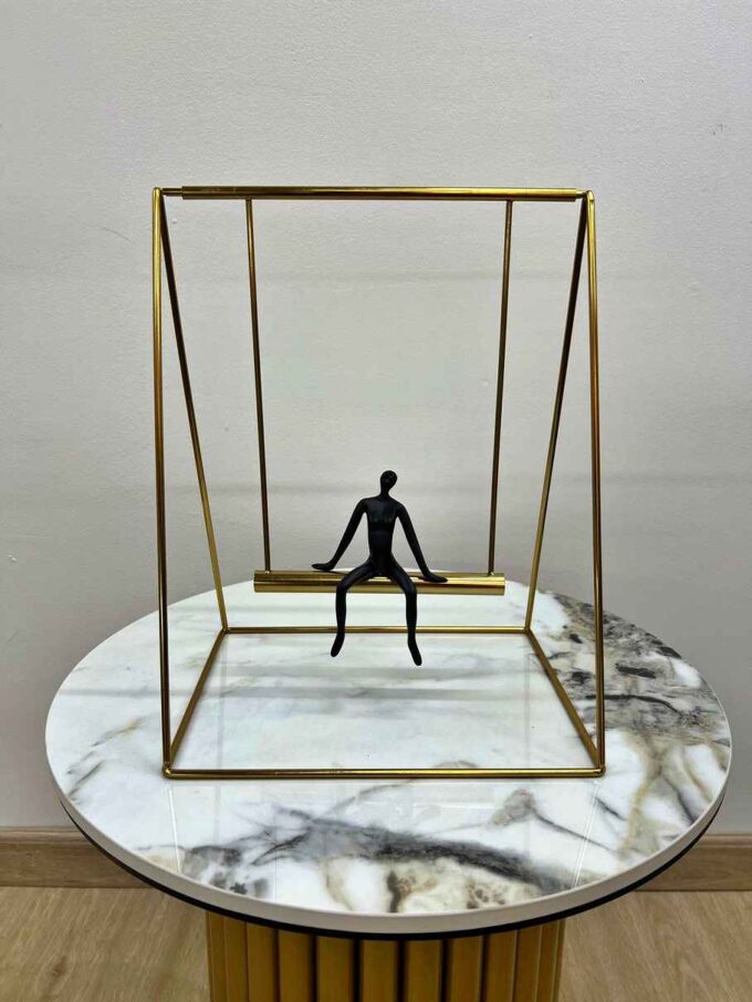 Figura Columpio Ref. 2045