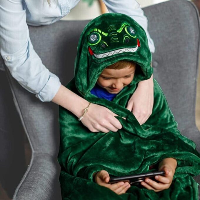 Manta capa infantil con luz en los ojos FK22-67